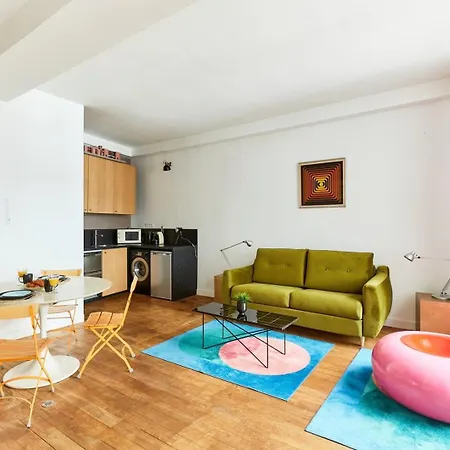 Appartamento Bnbnook - Modern For 4 - Walk To Pompidou & Louvre Parigi